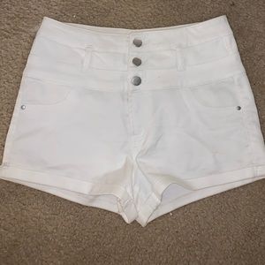 High wasted white shorts